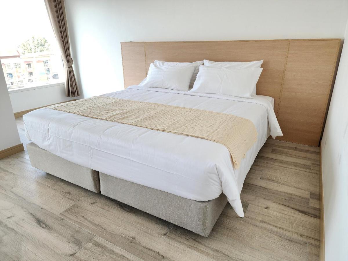 Arsh Boutique Hotel Chiang Mai Bagian luar foto