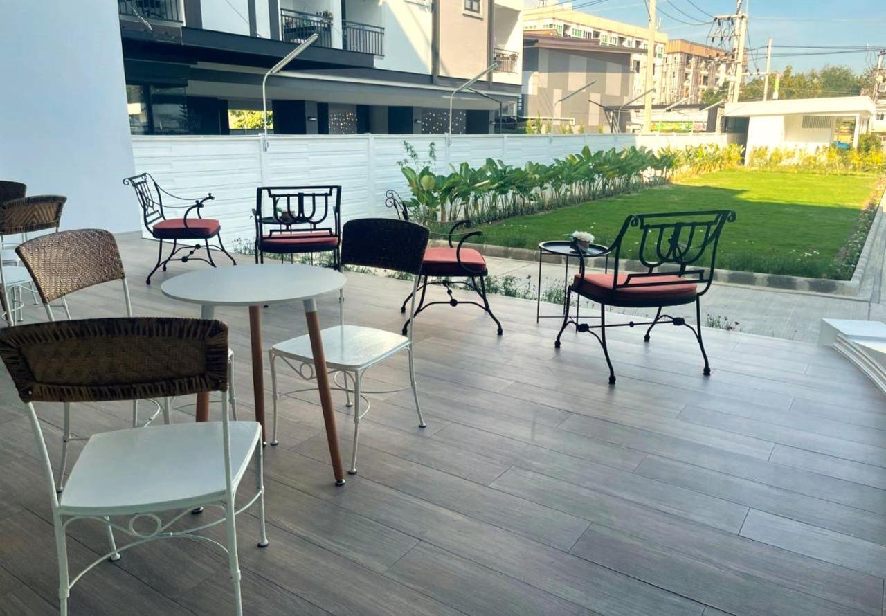 Arsh Boutique Hotel Chiang Mai Bagian luar foto