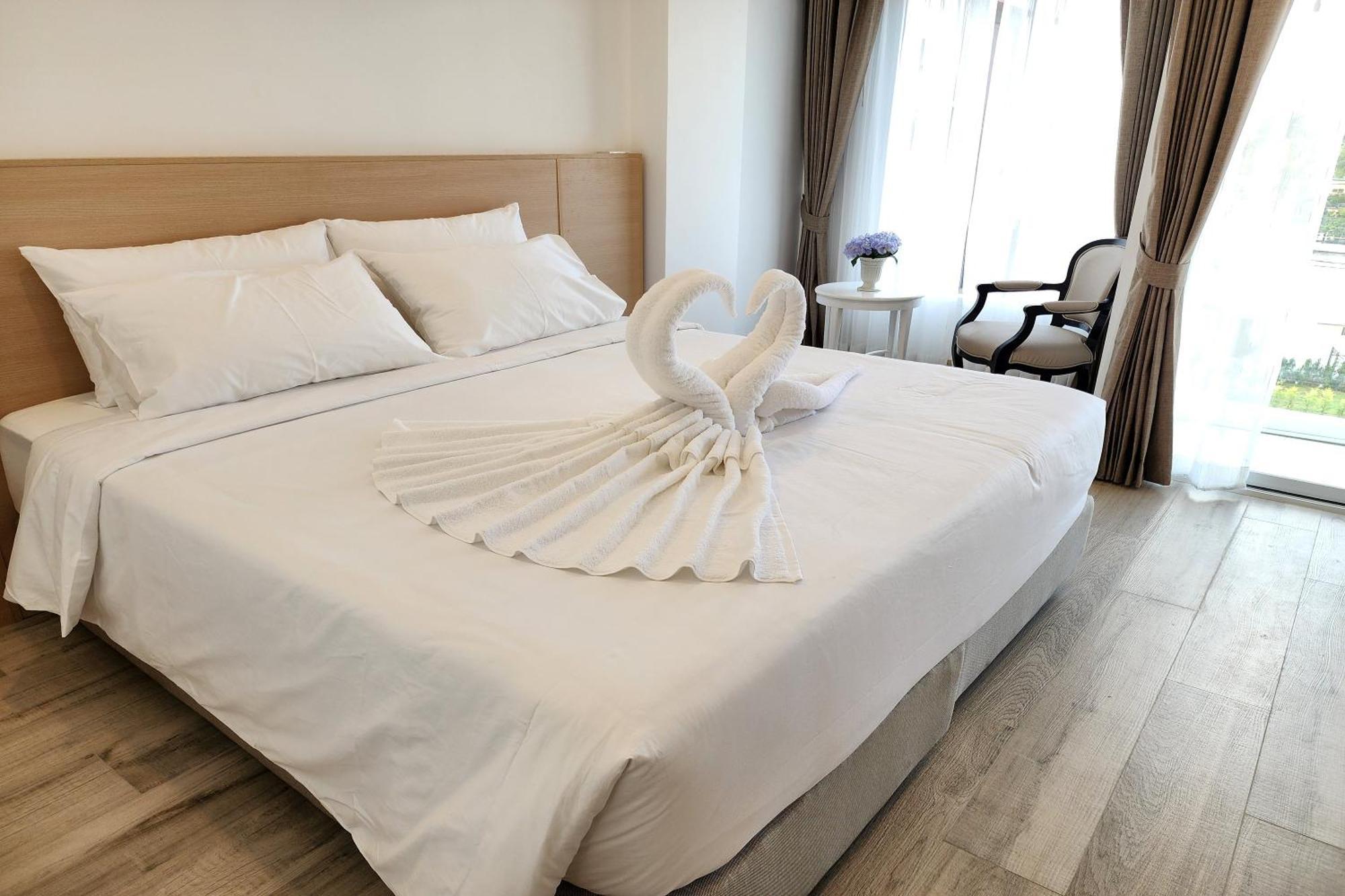 Arsh Boutique Hotel Chiang Mai Bagian luar foto